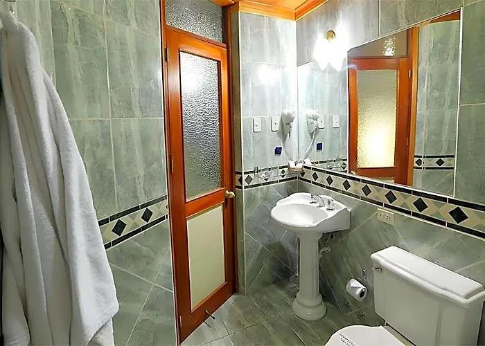 El Puma Hotel 3*